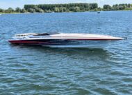 Fountain 42 Feet met 2 x 502 V 8  met 450 PK per stuk