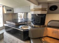 Fountain 42 Feet met 2 x 502 V 8  met 450 PK per stuk