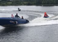 Checkmate 32 feet 2 x Mercruiser 7,4 liter V 8