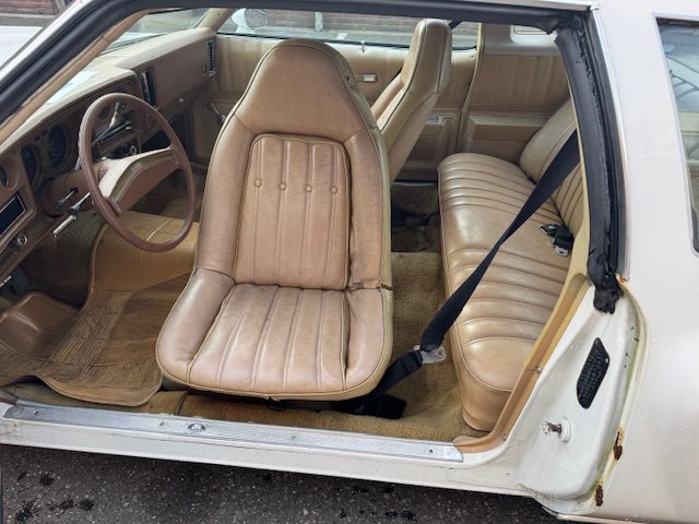 Chevrolet Monte Carlo 1976 5.7 AUT