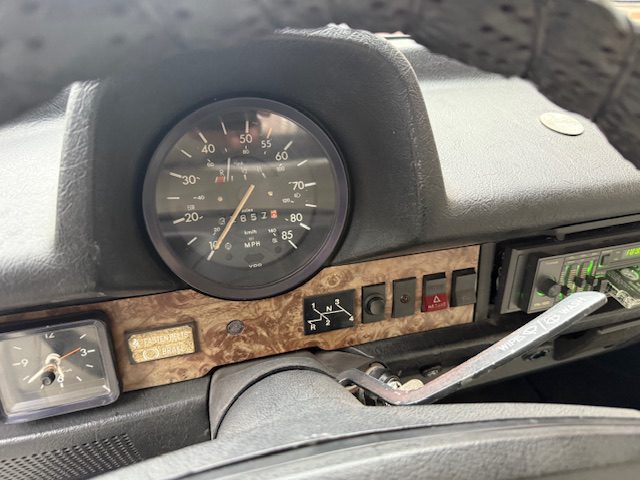 VW Kever Cabrio 1977 Geheel nieuw triple white