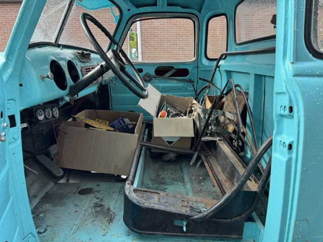 GMC  Pick Up 1948 met V 8 afbouwwerk