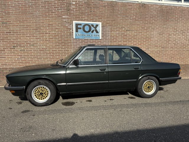 BMW 524 Turbo Diesel
